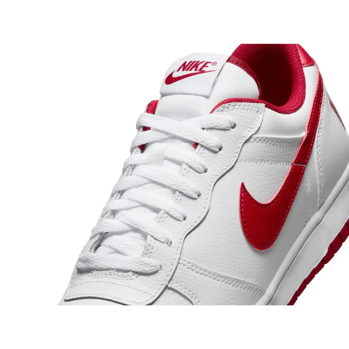 Nike shoes - White/Red 15