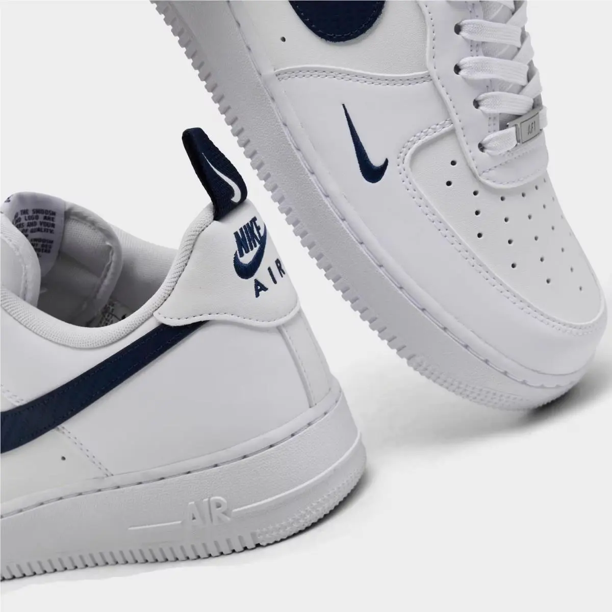 Nike shoes - IR5599 100 - White/Midnight Navy/White 0