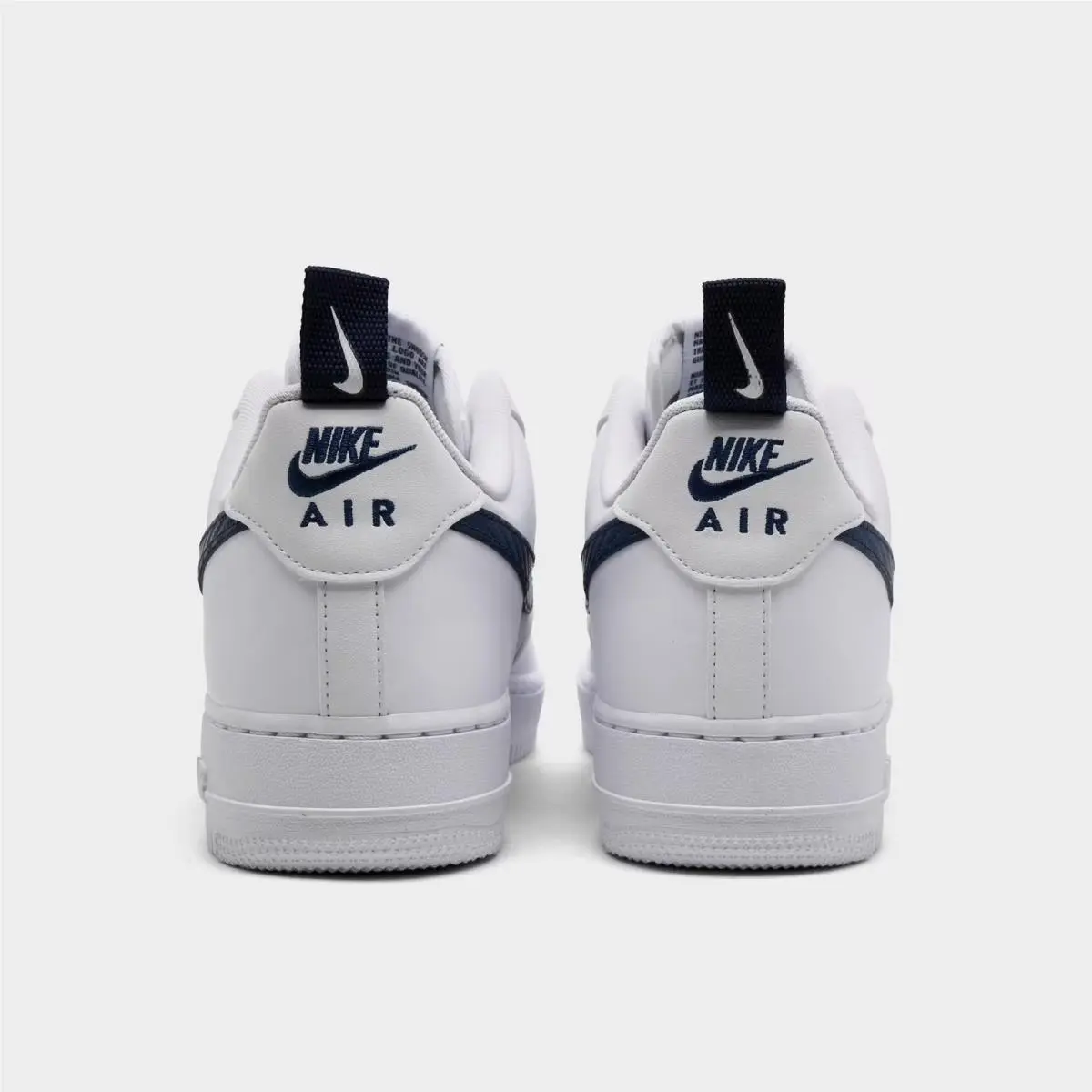 Nike shoes - IR5599 100 - White/Midnight Navy/White 2