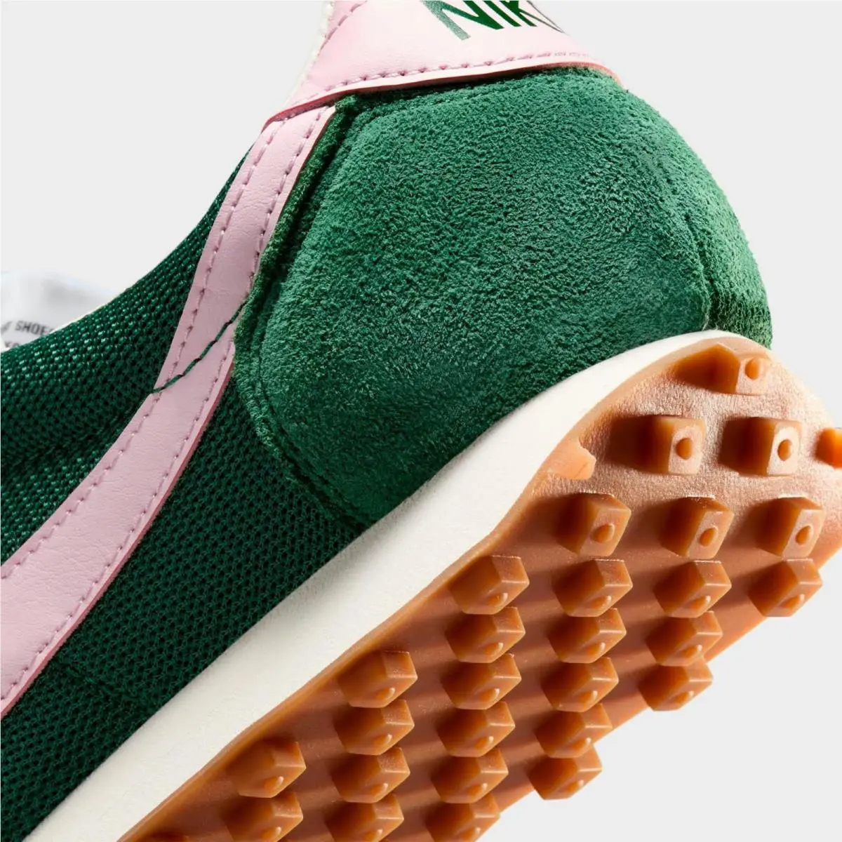 Nike shoes - HF3227 302 - Fir/Sail/Gum Light Brown/Bleached Lilac 0