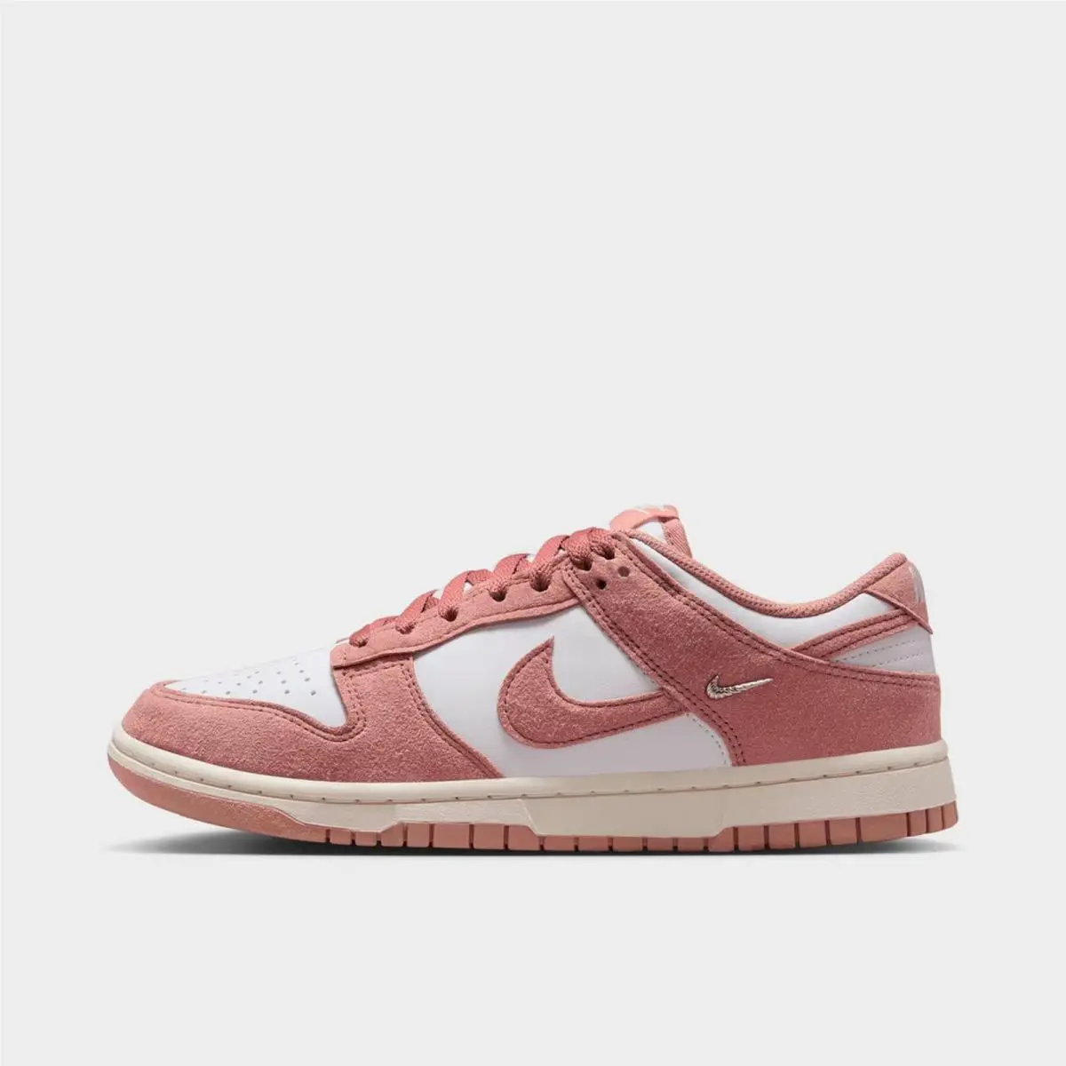 Women`s Nike Dunk Low Mini Swoosh Casual Shoes IB4417 102