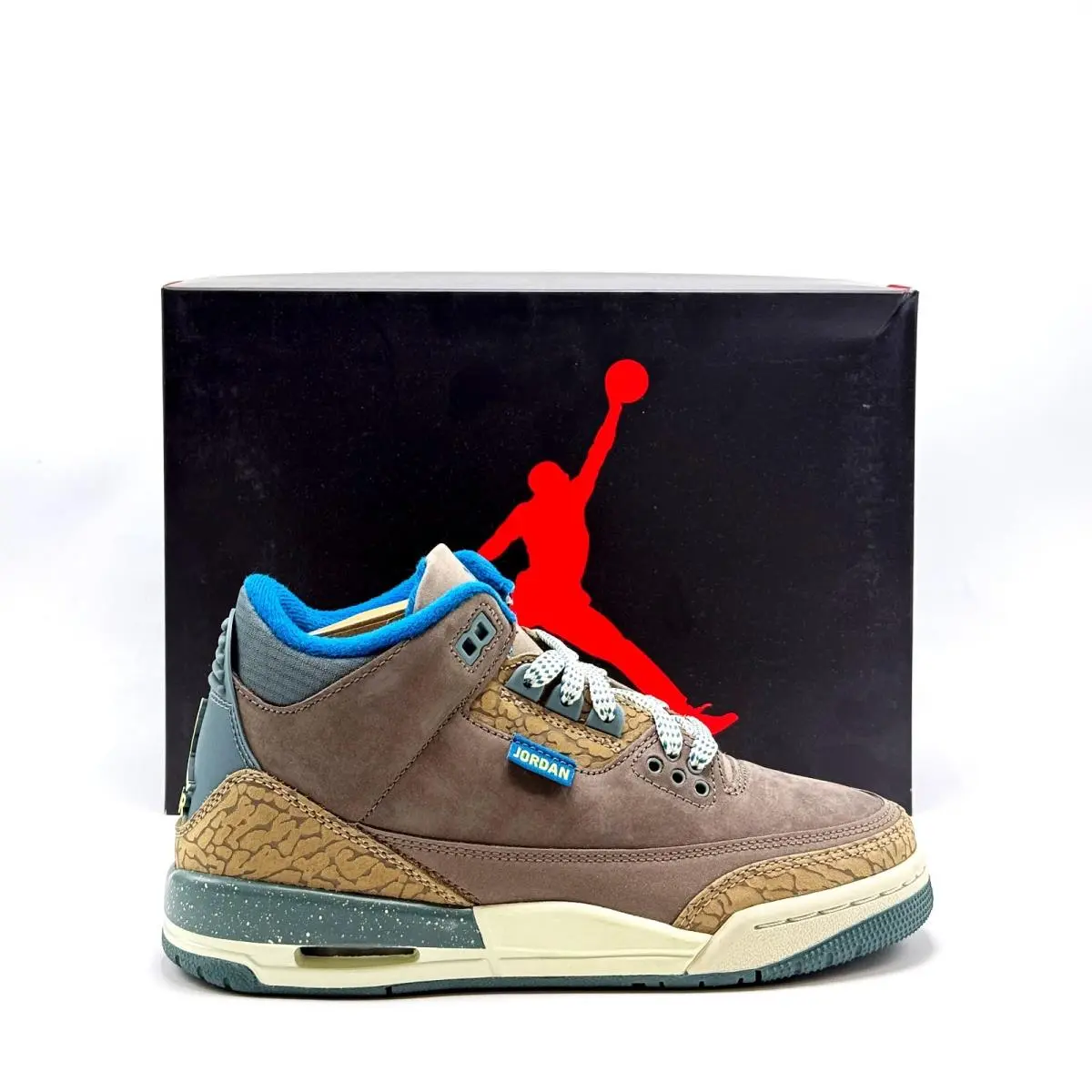Big Kids` Nike Air Jordan 3 Retro GS Olive Grey / Khaki IB7066 001