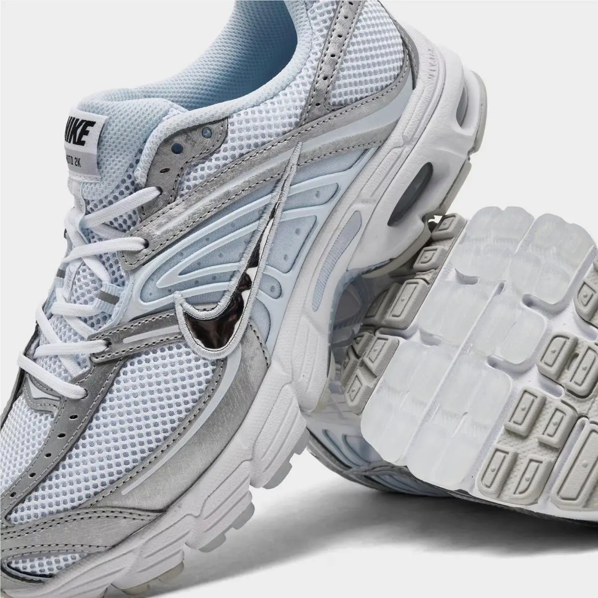 Nike shoes - IR0195 100 - White/Metallic Silver/Blue Tint 0