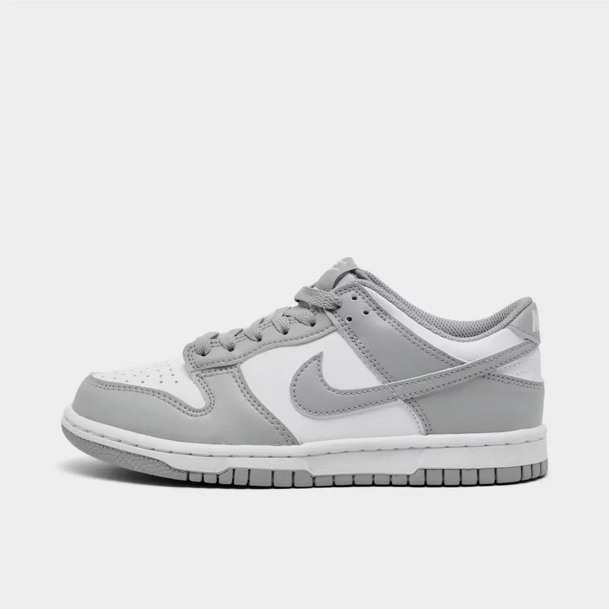 Nike shoes - IU7766 123 - White/White/Light Smoke Grey 3