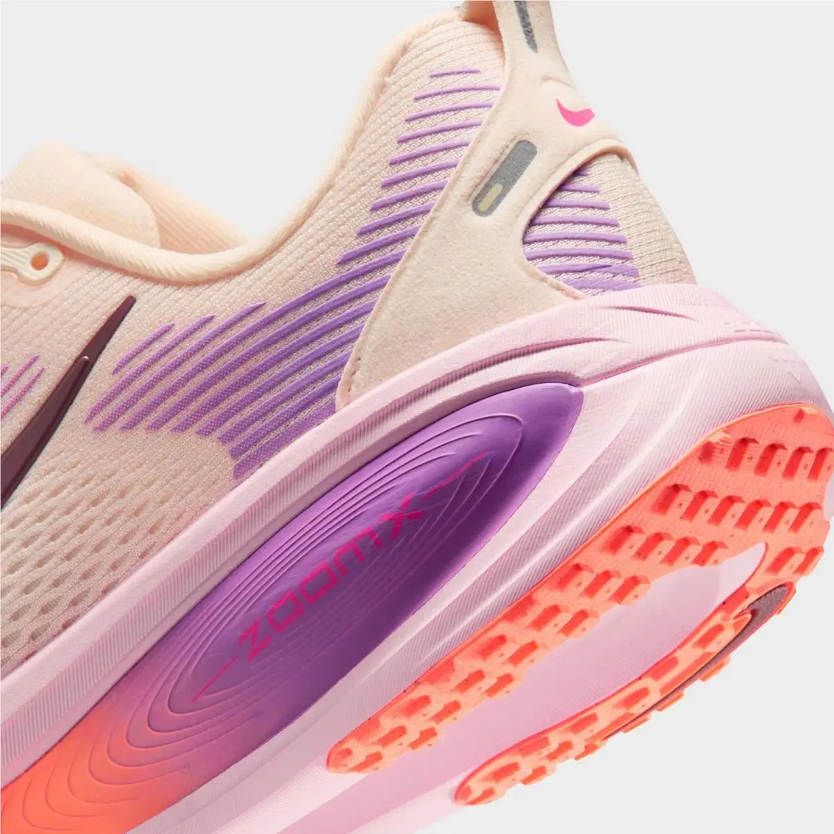 Nike shoes - IF0515 113 - Chalk/Pink Foam/Bright Violet/Tattoo 0