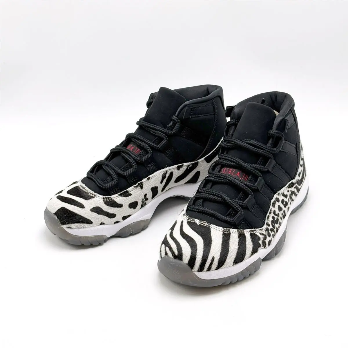 Nike shoes - Air Jordan 11 Low - Air Low - AR0715 010 - Black 6