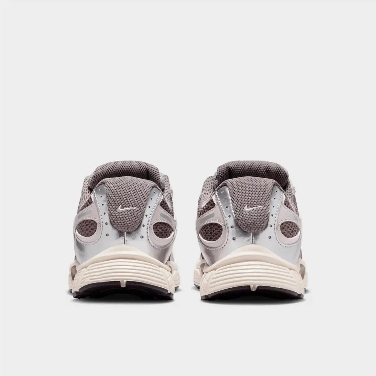Nike shoes - HQ6411G 200 - Cave Stone/College Grey/Vast Grey/Black 2