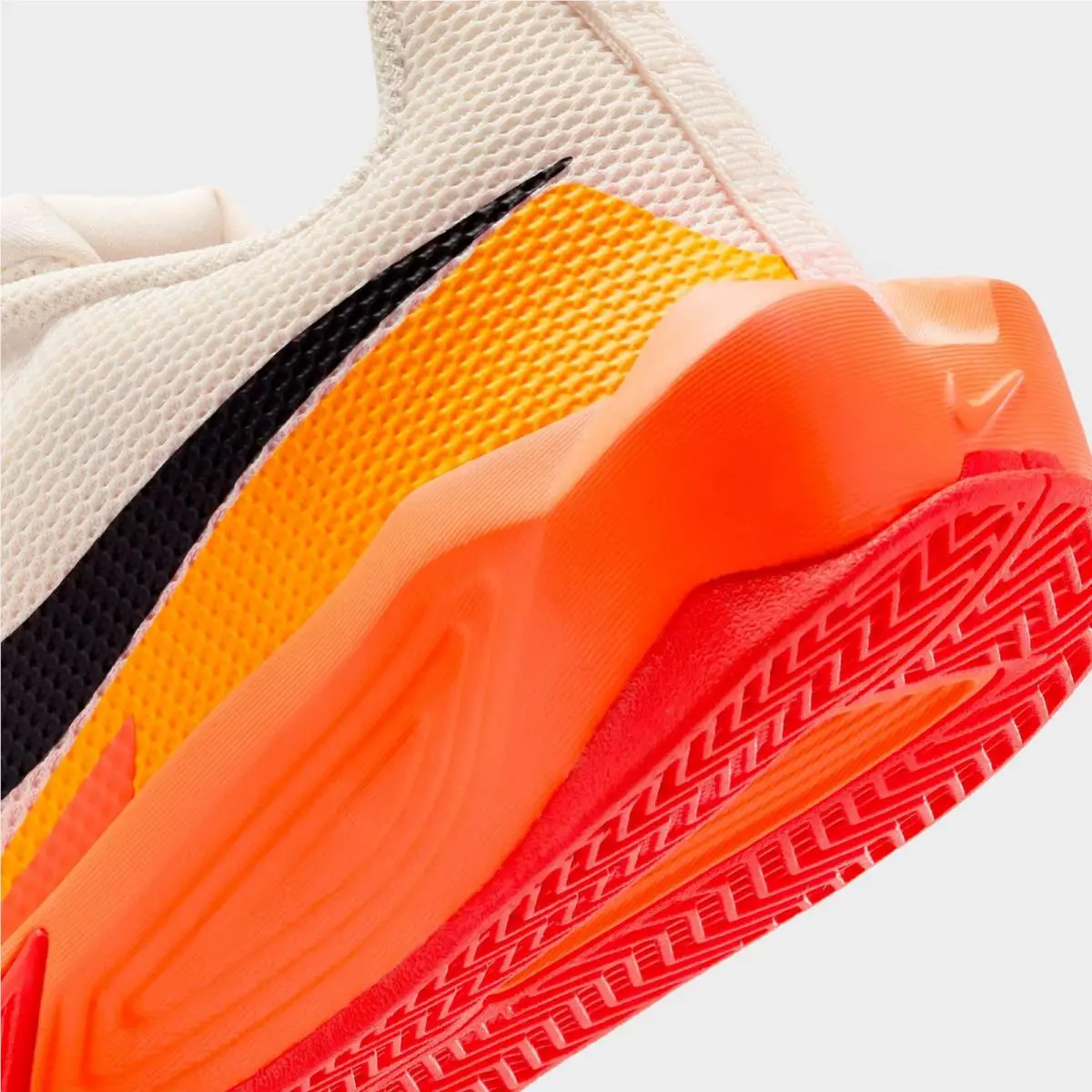 Nike shoes - IH2308 100 - Chalk/Picante Red/Total Orange/Black 0