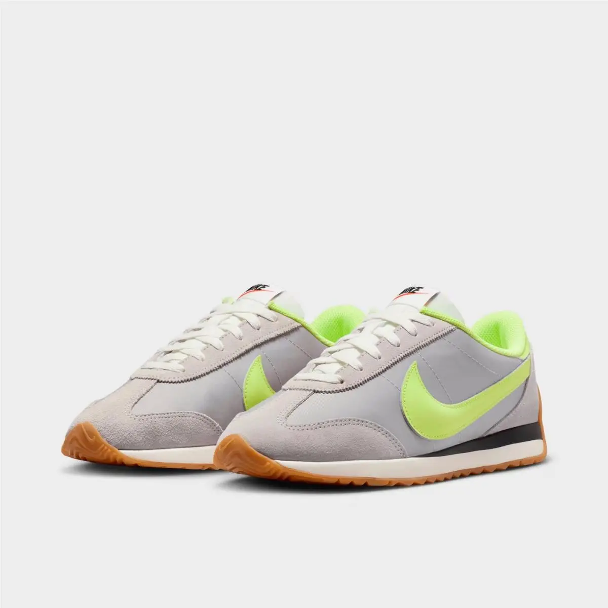 Nike shoes - HM4771 203 - Moon Particle/Sail/Burgundy Ash/Light Lemon Twist 1