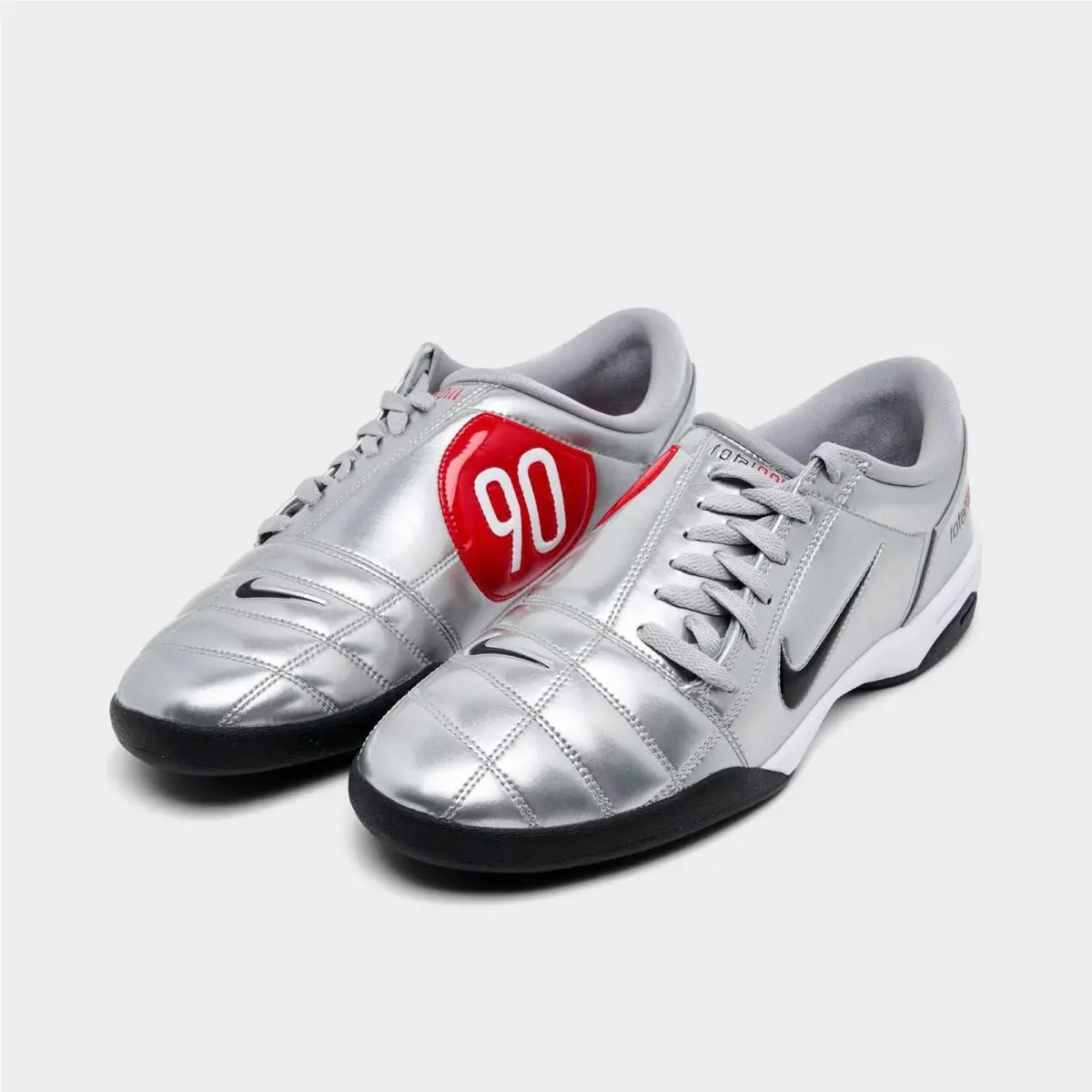 Nike shoes - HJ9351 002 - Metallic Silver/Black 1