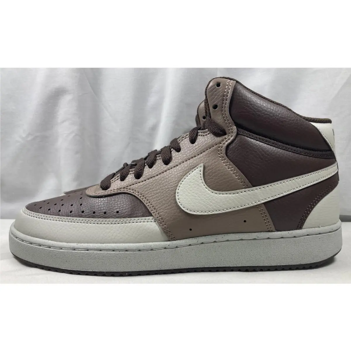 Nike shoes - Court Vision Mid Next Nature - DN3577-200 - Baroque Brown/Light Bone/OS Clair, Shoe: Baroque Brown/Light Bone 3