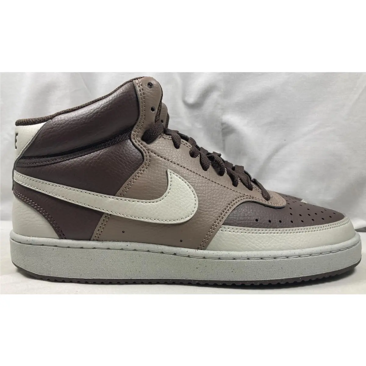 Nike shoes - Court Vision Mid Next Nature - DN3577-200 - Baroque Brown/Light Bone/OS Clair, Shoe: Baroque Brown/Light Bone 9