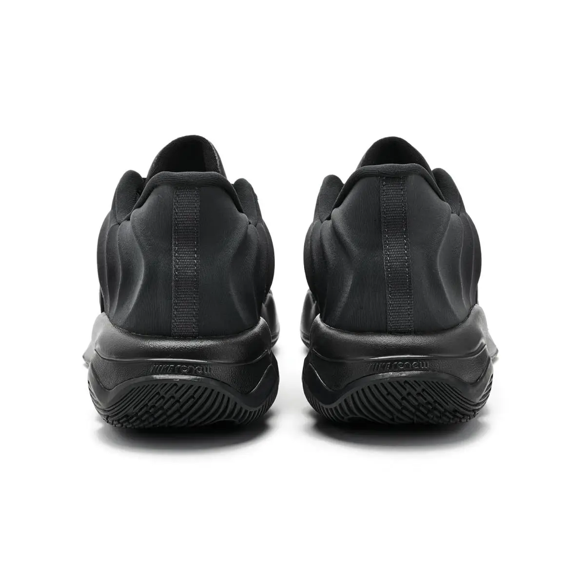 Nike shoes - Black/Metallic Gold 5