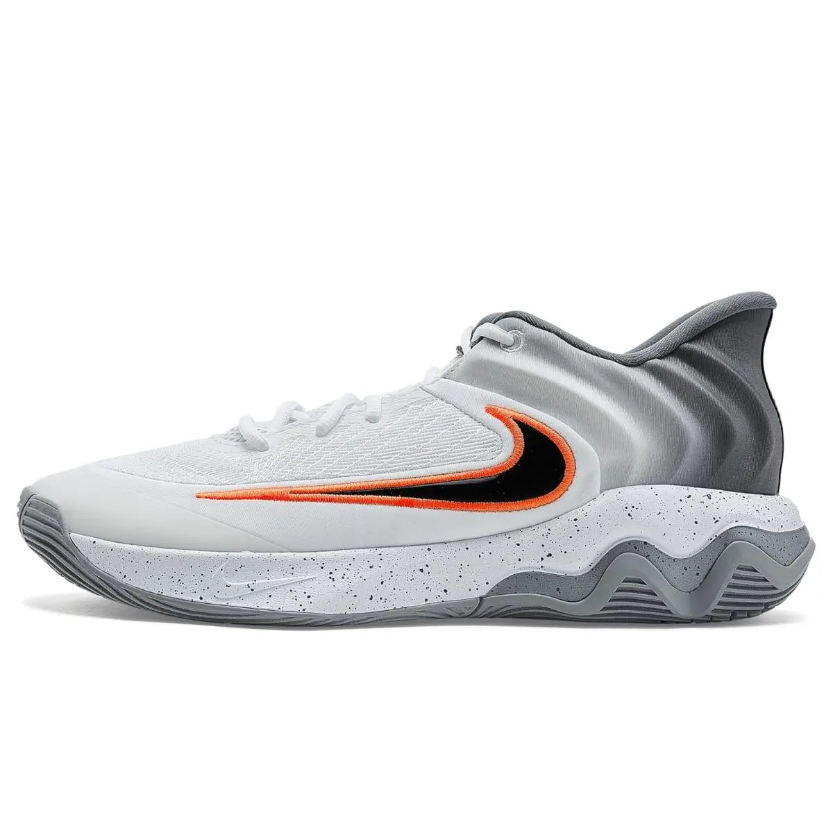 Nike shoes - Black/Metallic Gold 30