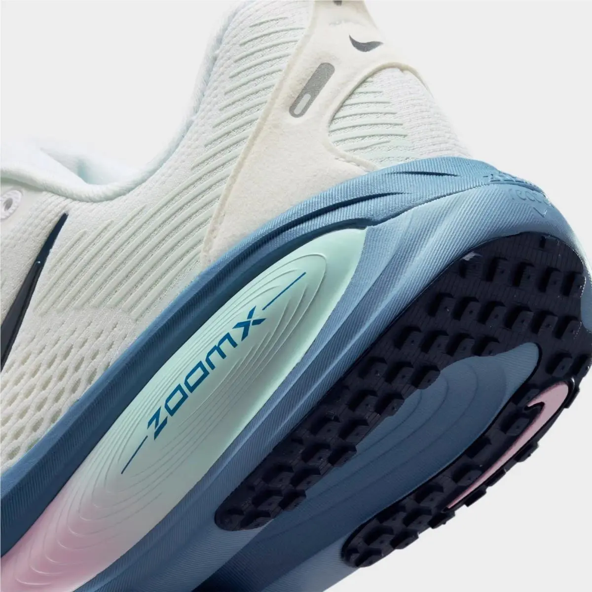 Nike shoes - HM6804 115 - White/Work Blue/Barely Green/Midnight Navy 4