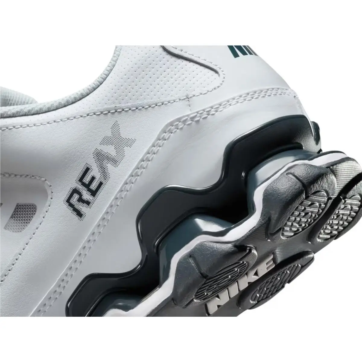 Nike shoes - White/Silver 7
