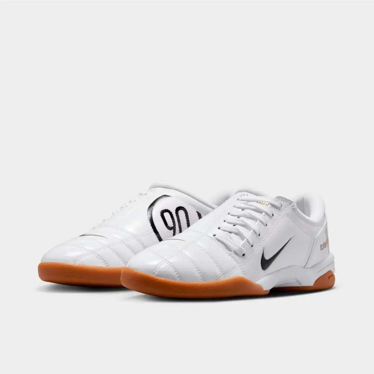 Nike shoes - IB5666 100 - White/White/Metallic Gold/Black 1