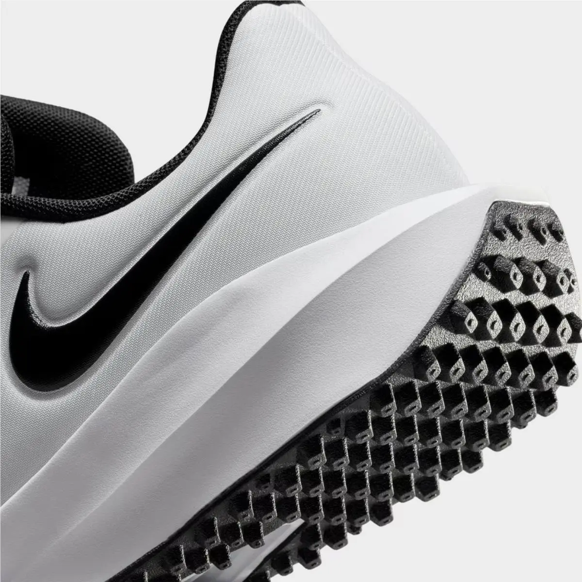 Nike shoes - FN0555 100 - White/Pure Platinum/Black 4