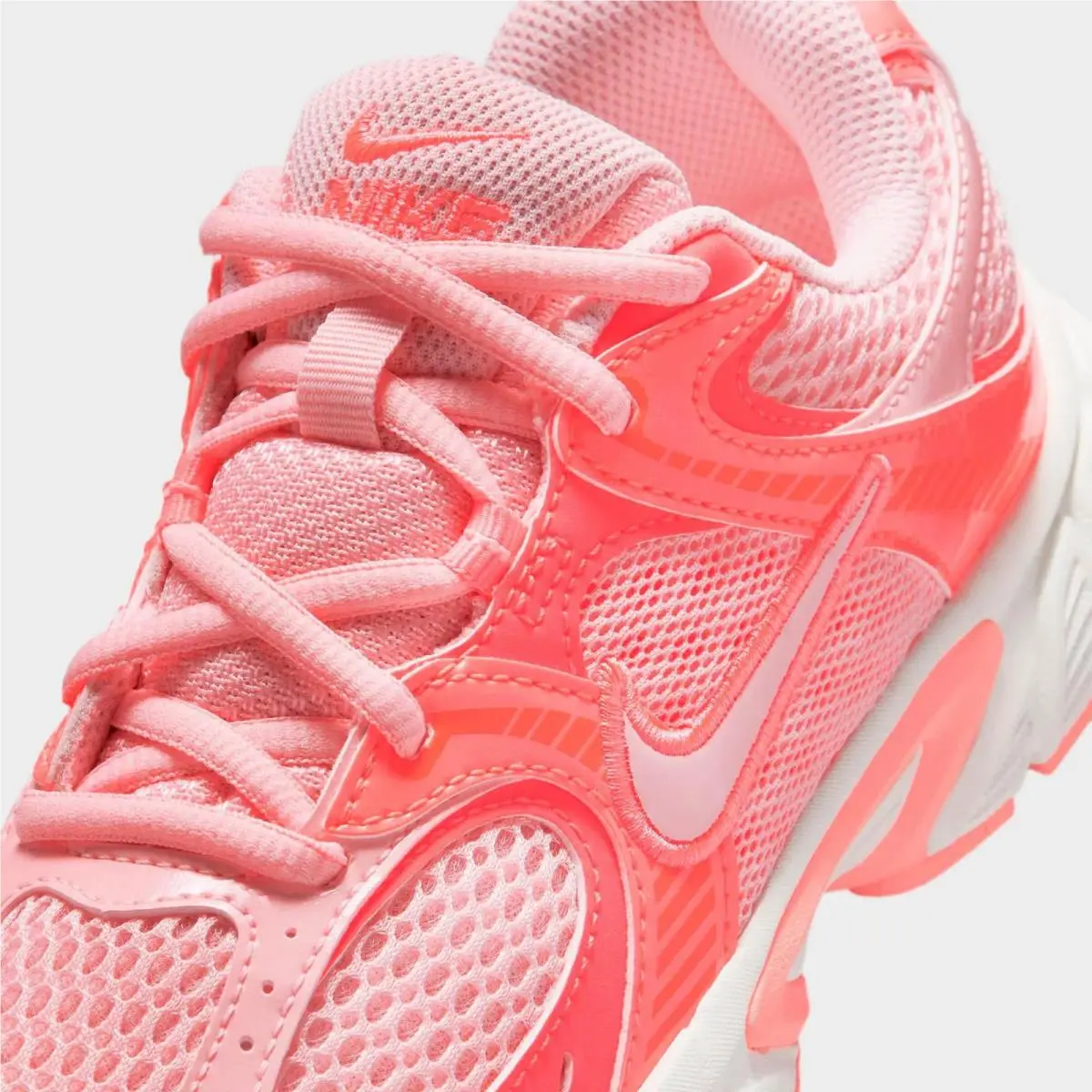 Nike shoes - HQ6411 600 - Pink Bloom/Lava Glow/Hot Lava/Pink Bloom 4