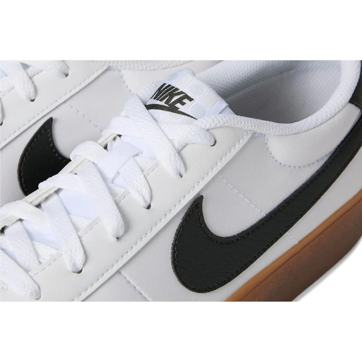 Nike shoes - Black/Black 81