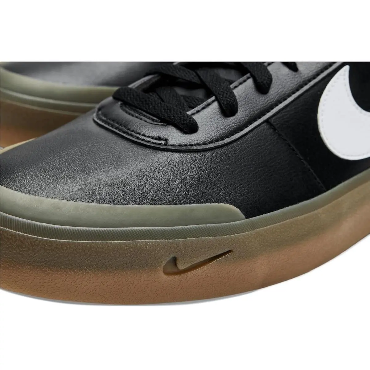 Nike shoes - Black/Black 18