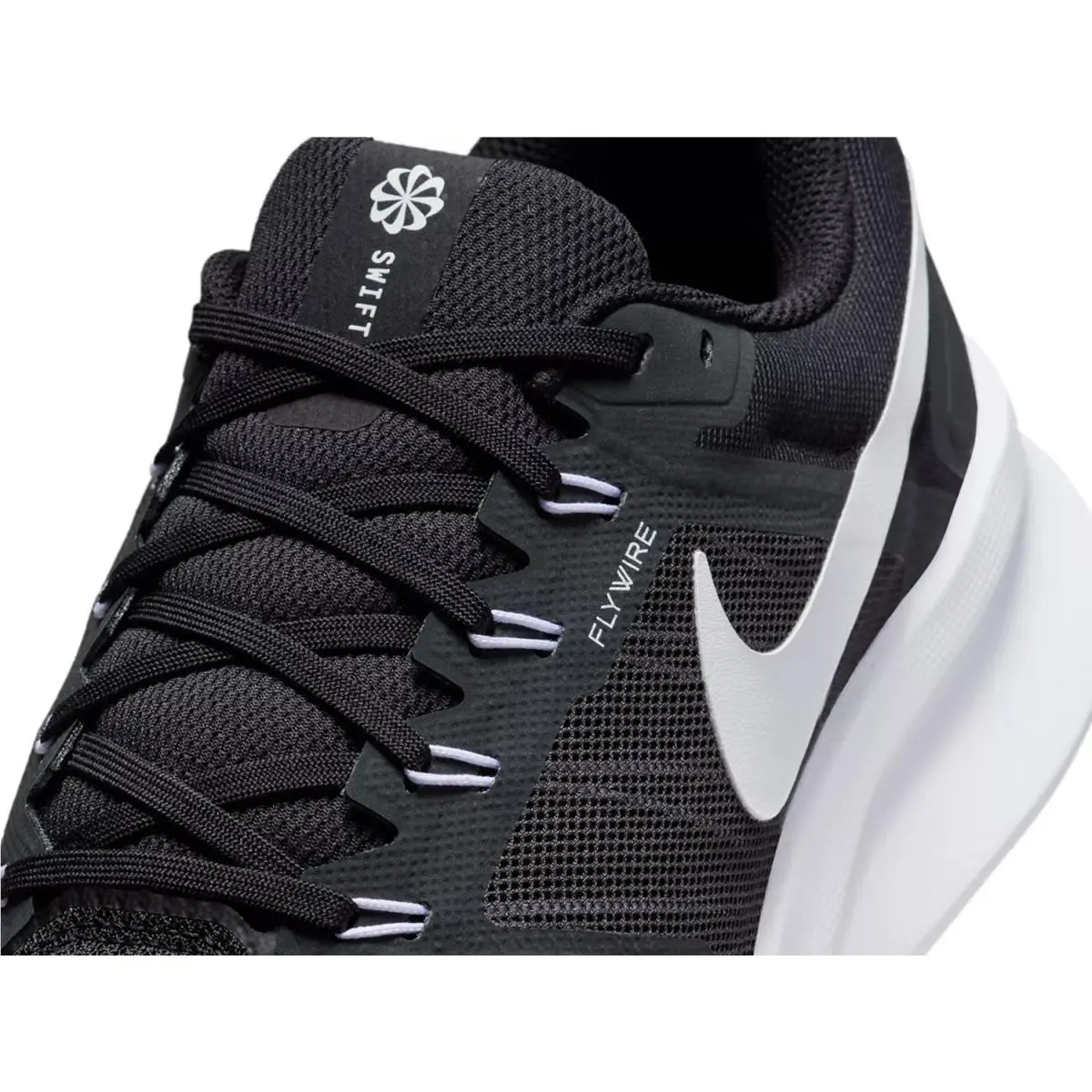 Nike shoes - Black/White 6