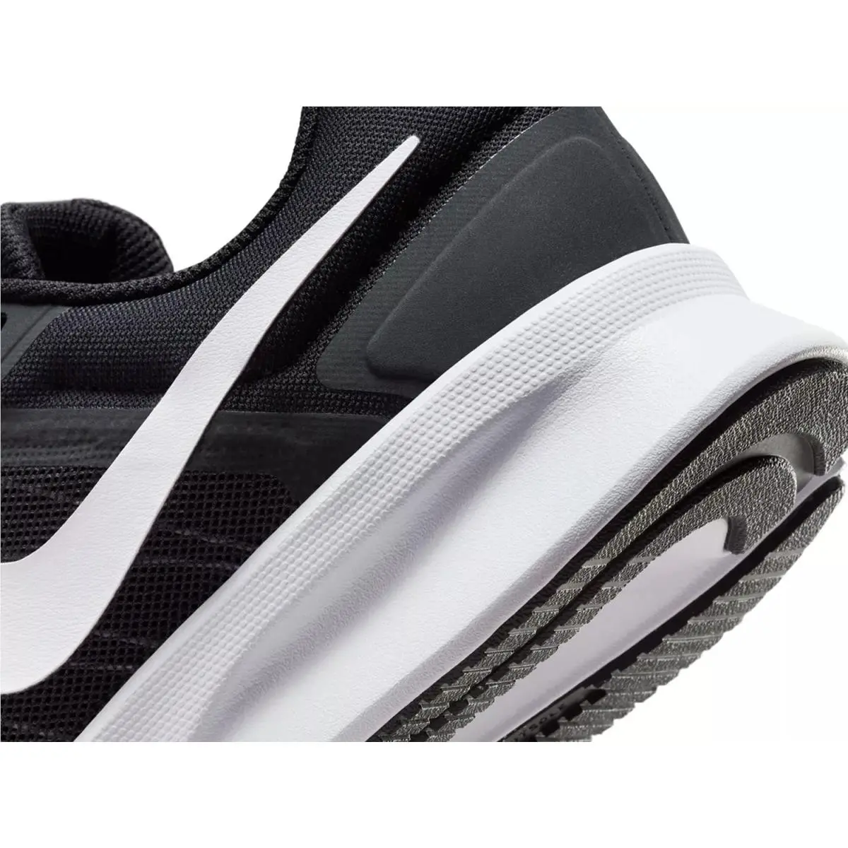 Nike shoes - Black/White 16