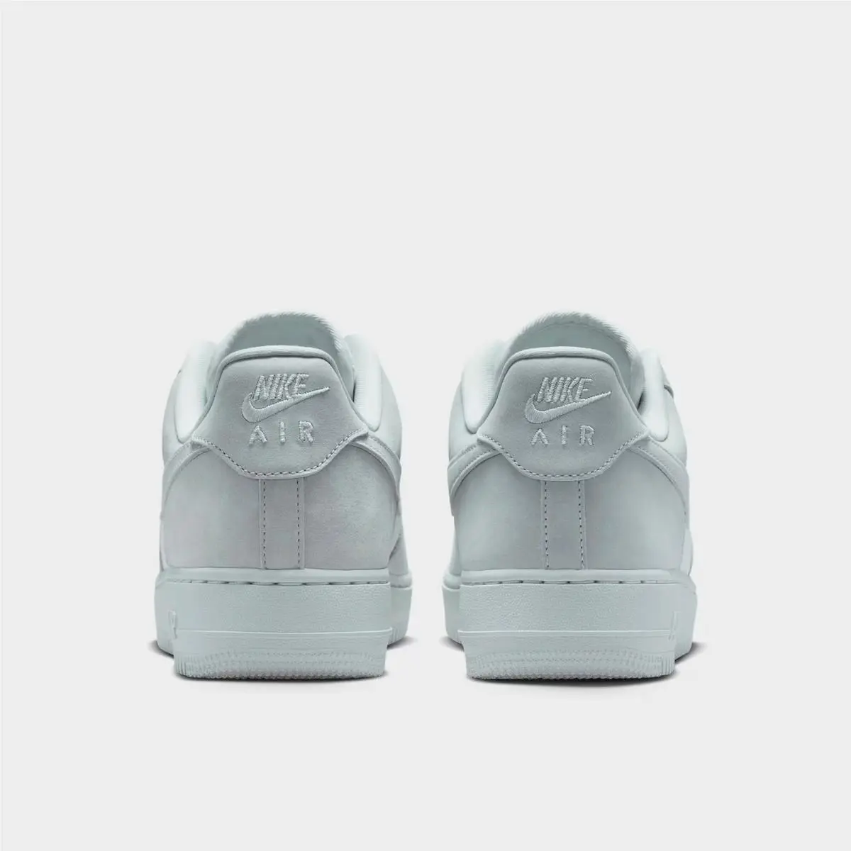 Nike shoes - II9807 100 - Off White/Summit White/Off White 2
