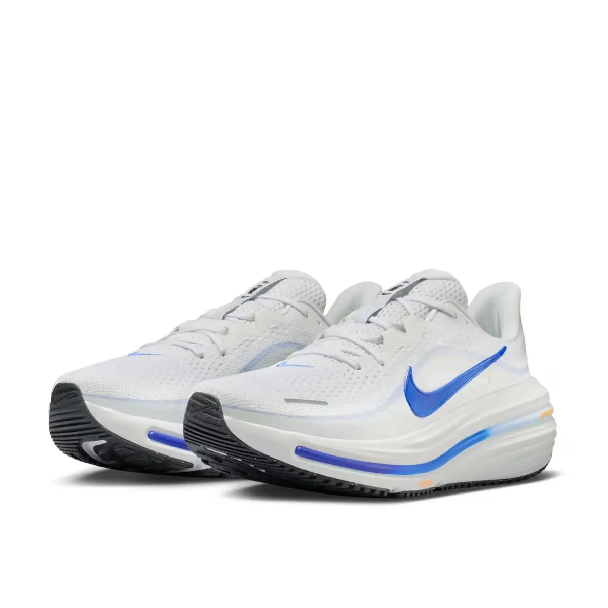 Nike shoes - White/Blue 2