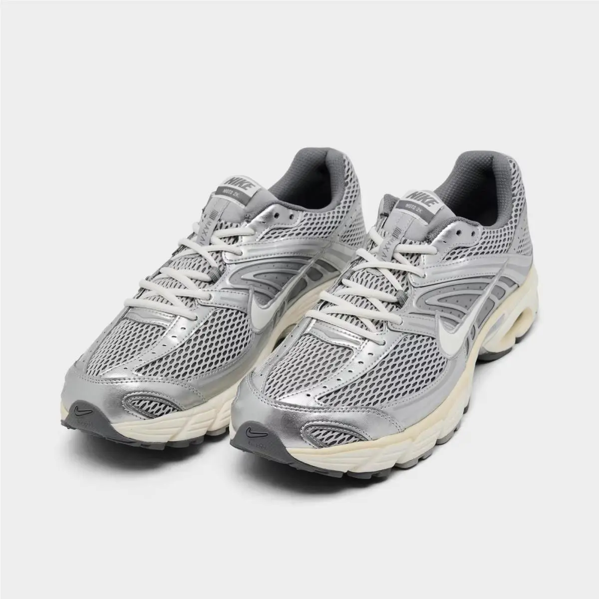 Nike shoes - IQ7592 077 - Light Smoke Grey/Sail/Cool Grey/Coconut Milk/Metallic Silver 1