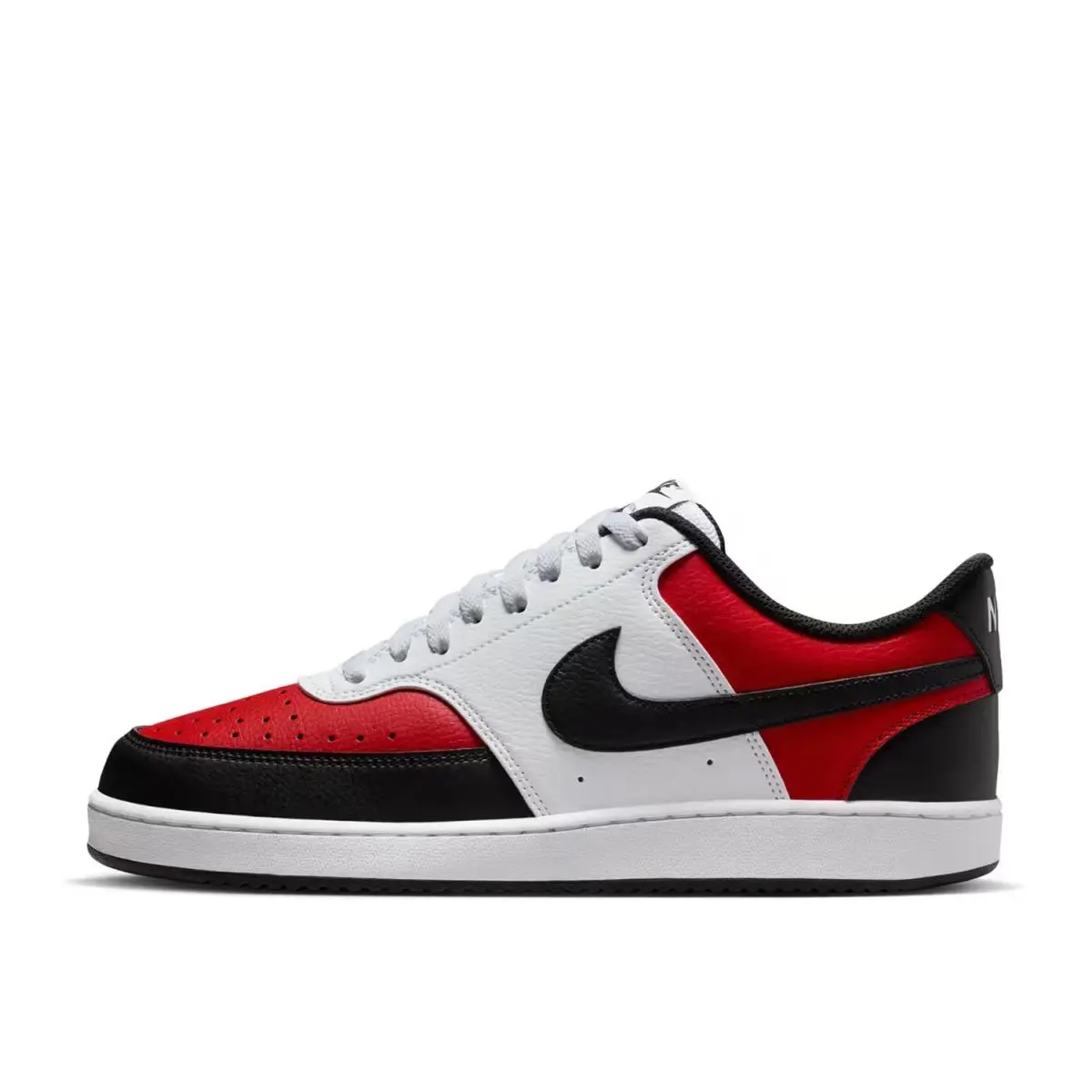 Nike shoes - Black/White/Red 5