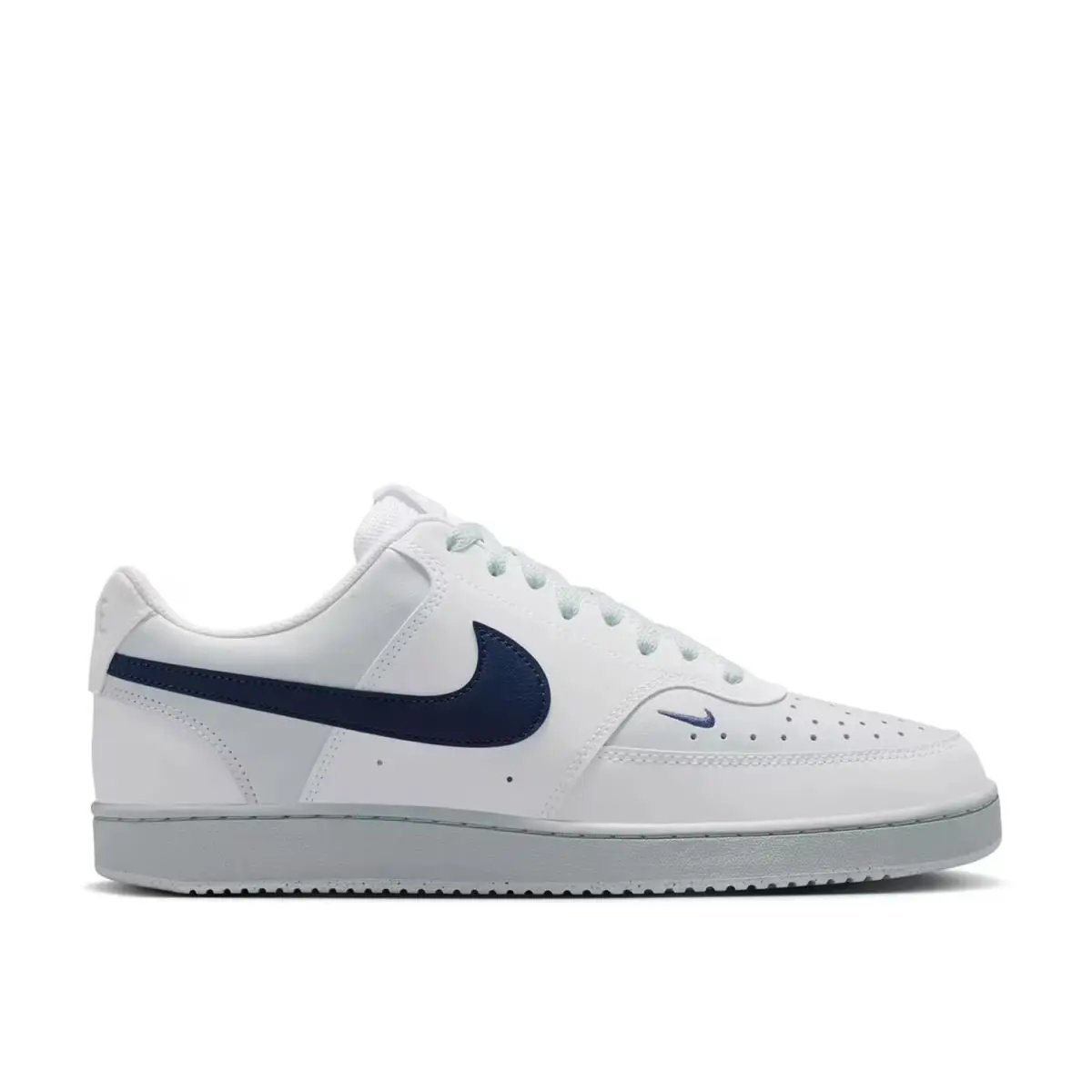 Nike shoes - White/Navy 8