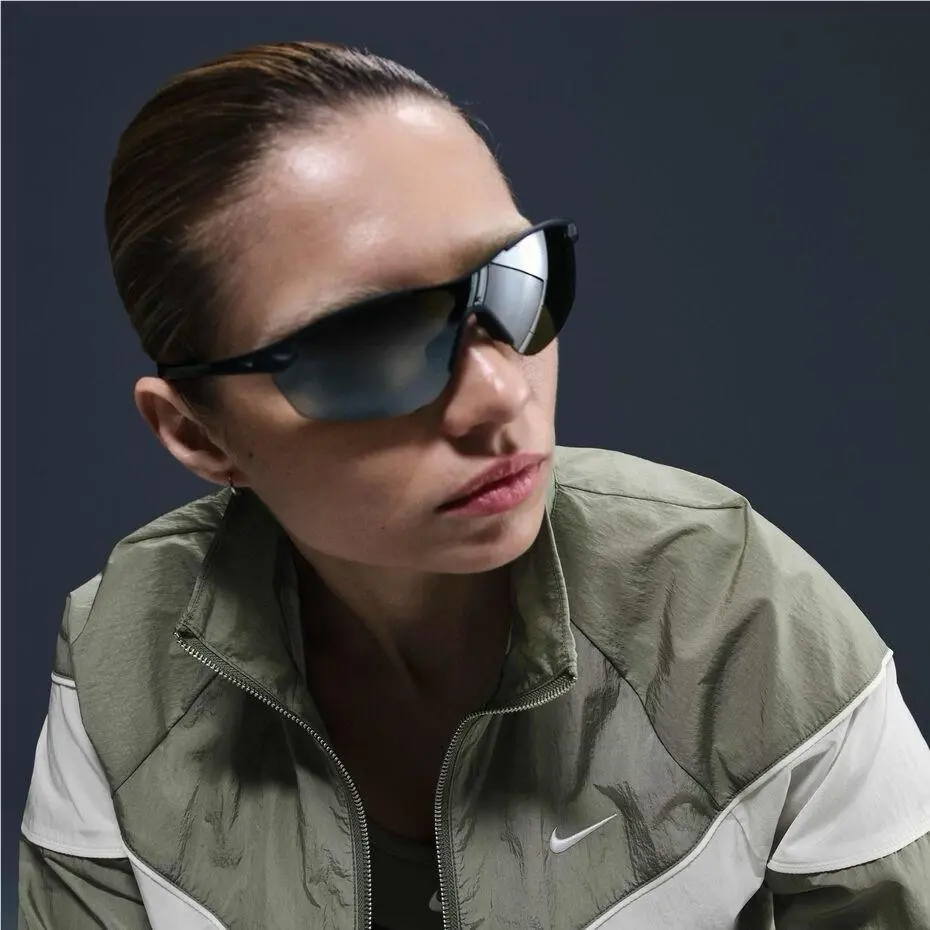 Nike clothing - Nike Windrunner - Windrunner - Light Army/Sail/White 7