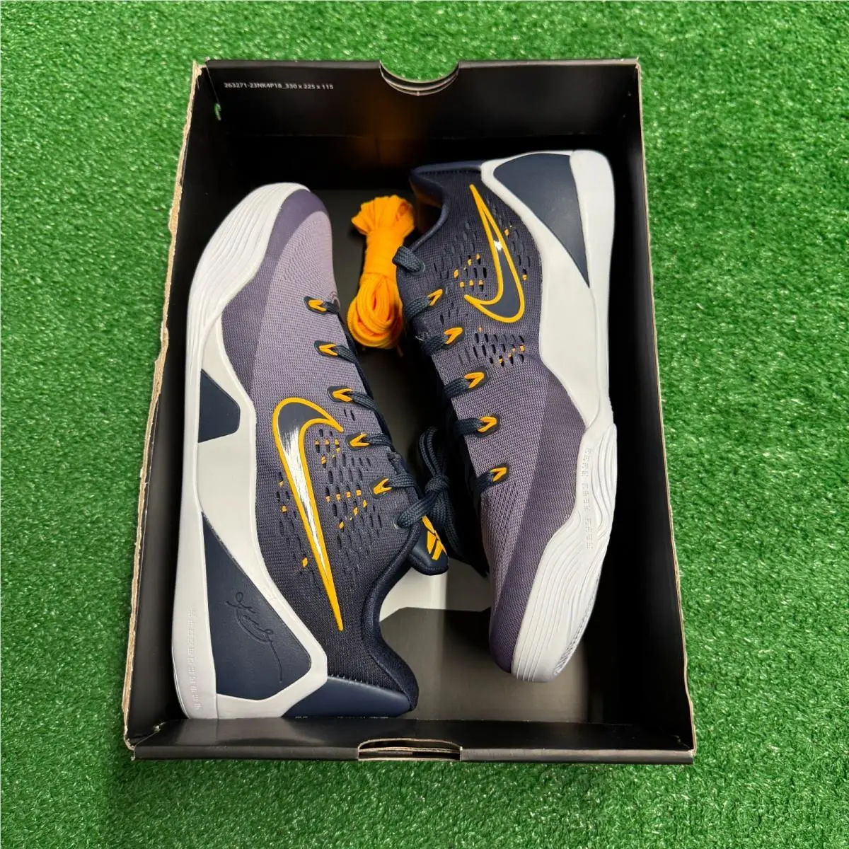 Nike shoes - Kobe 9 EM Low Protro Fade - IH1401-401 - Blue 6