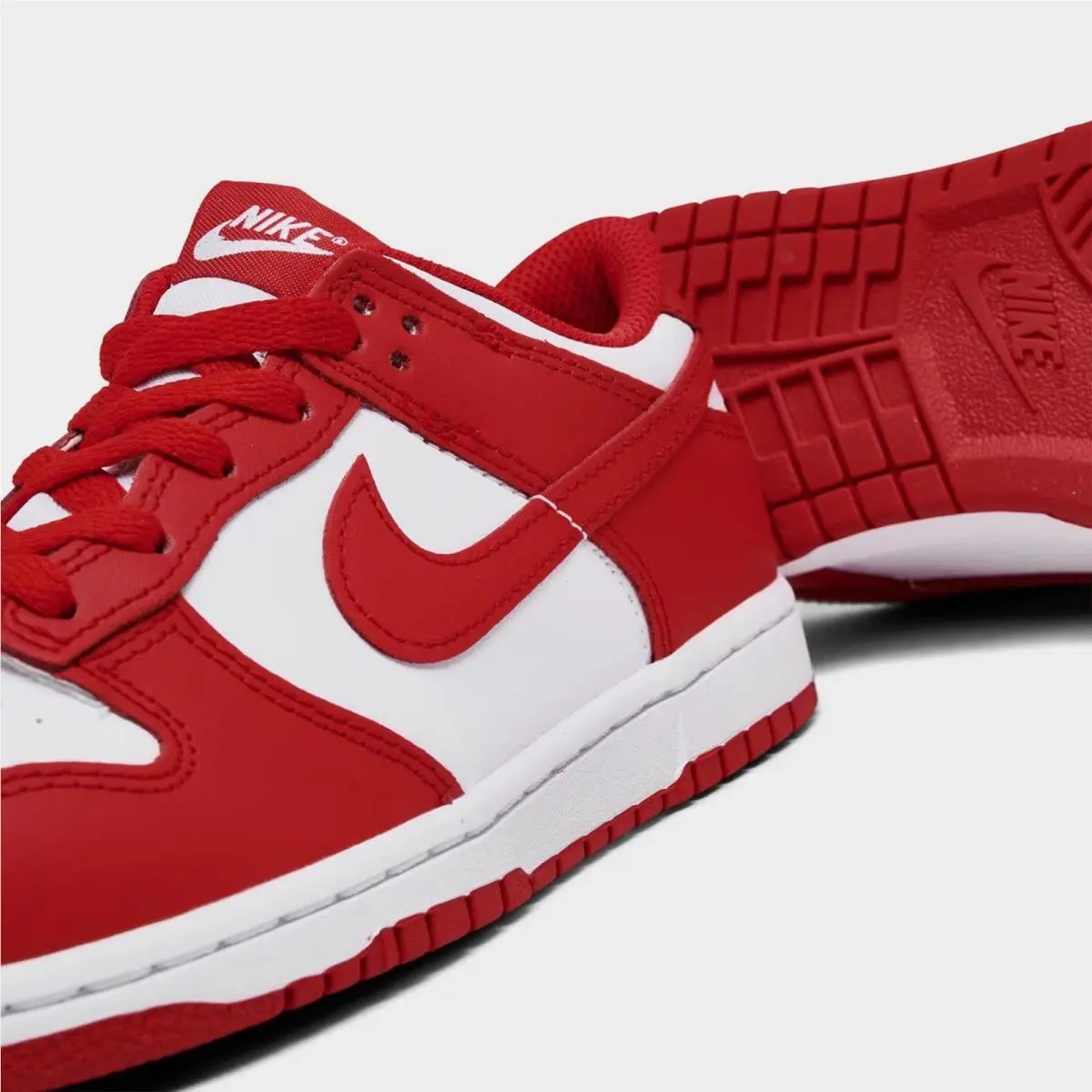 Nike shoes - FB9108 119 - White/University Red 0