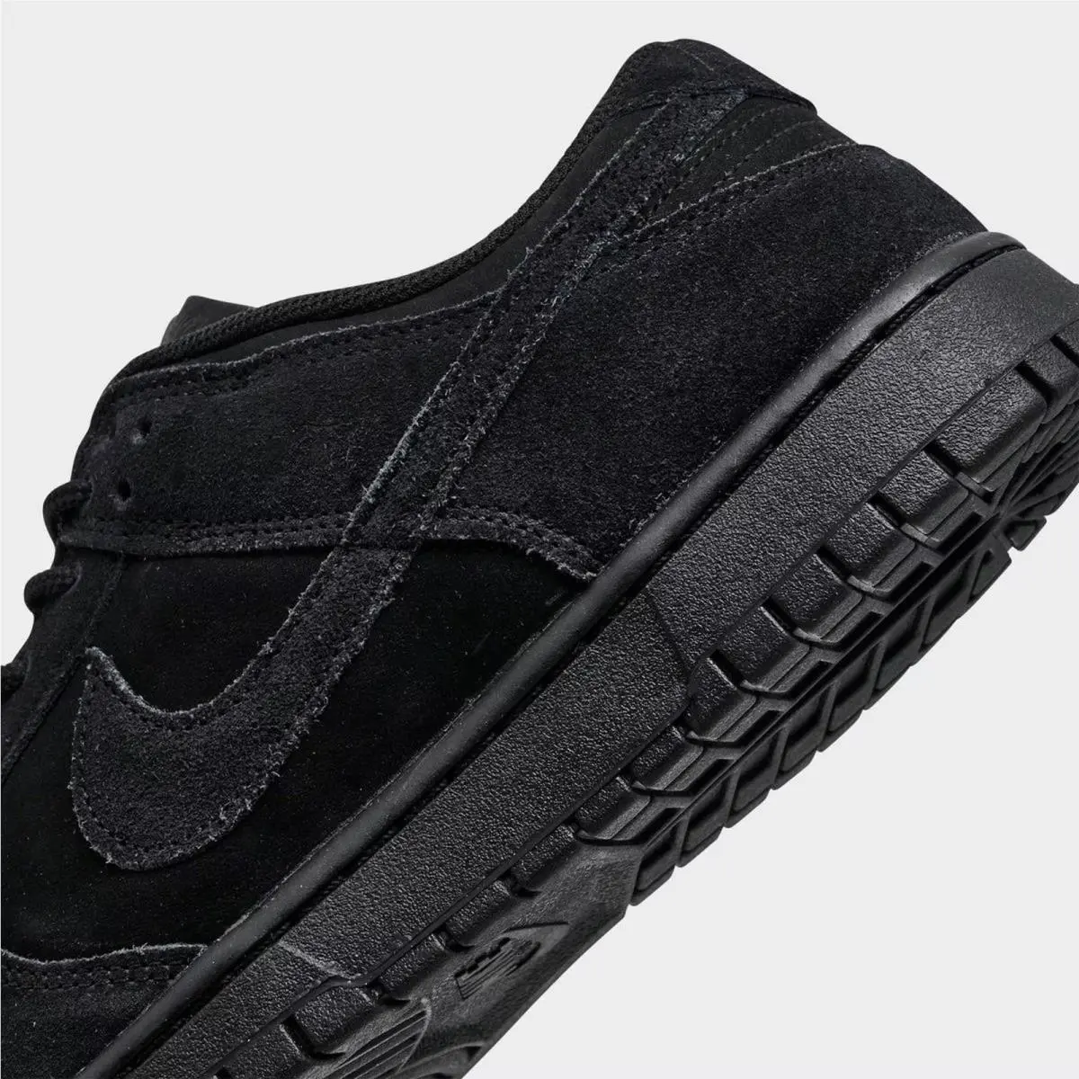 Nike shoes - IB6651 001 - Black/Black/Black 0