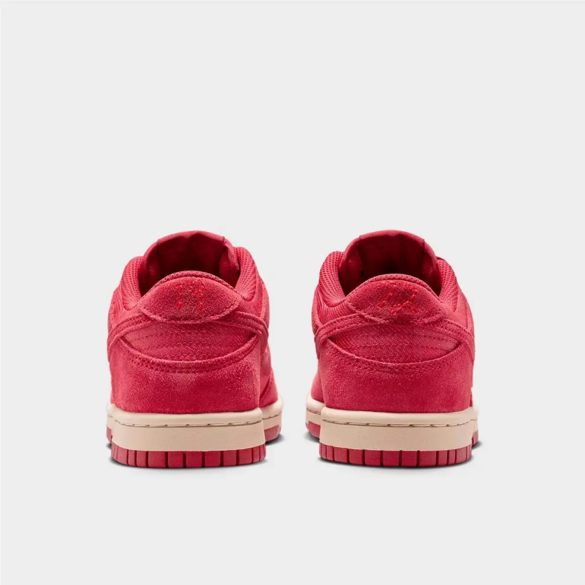Nike shoes - IB5691 600 - Team Crimson/Team Crimson/Sanddrift/Team Crimson 6