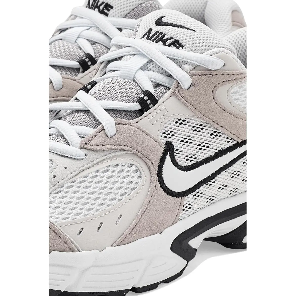 Nike shoes - Off White/Off White/College Grey 4