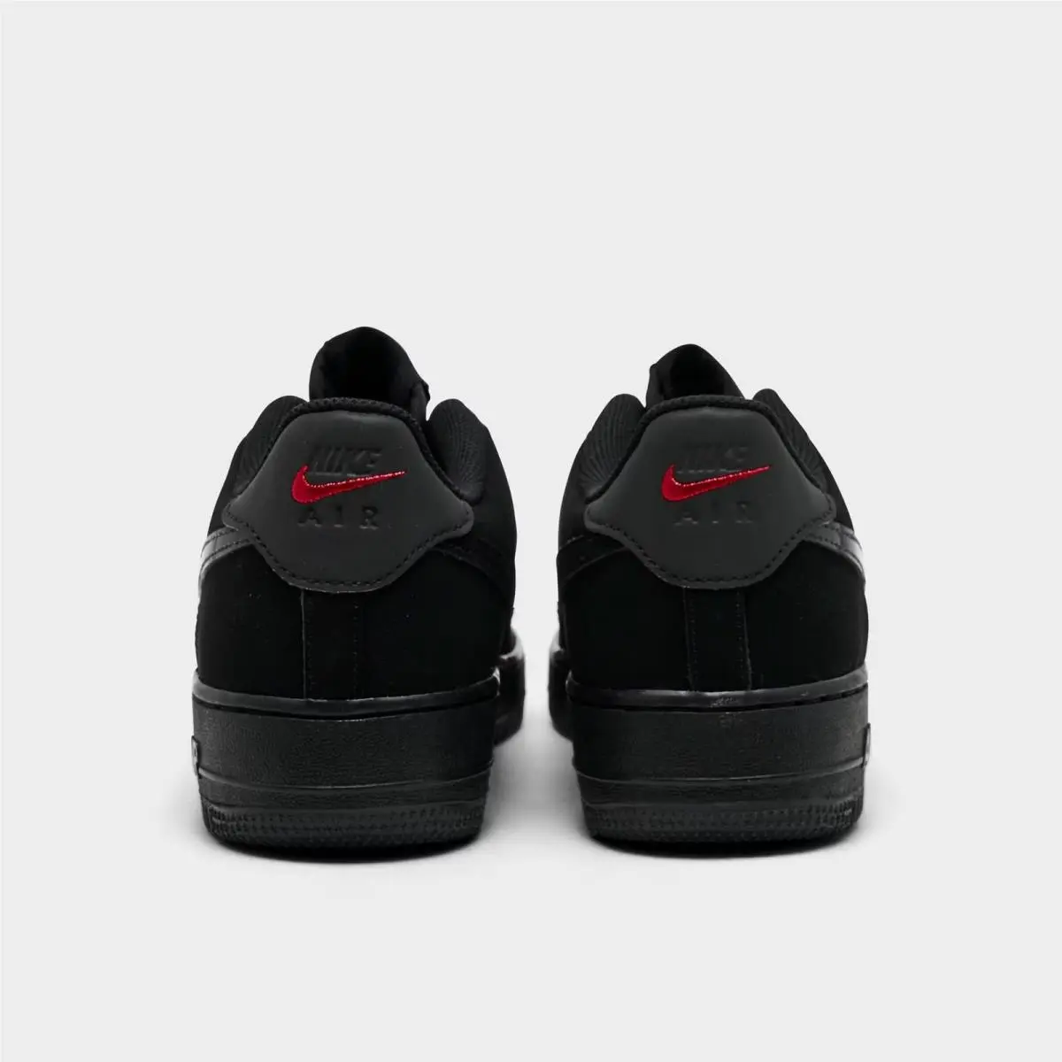 Nike shoes - IR0186 010 - Black/Dark Smoke 2