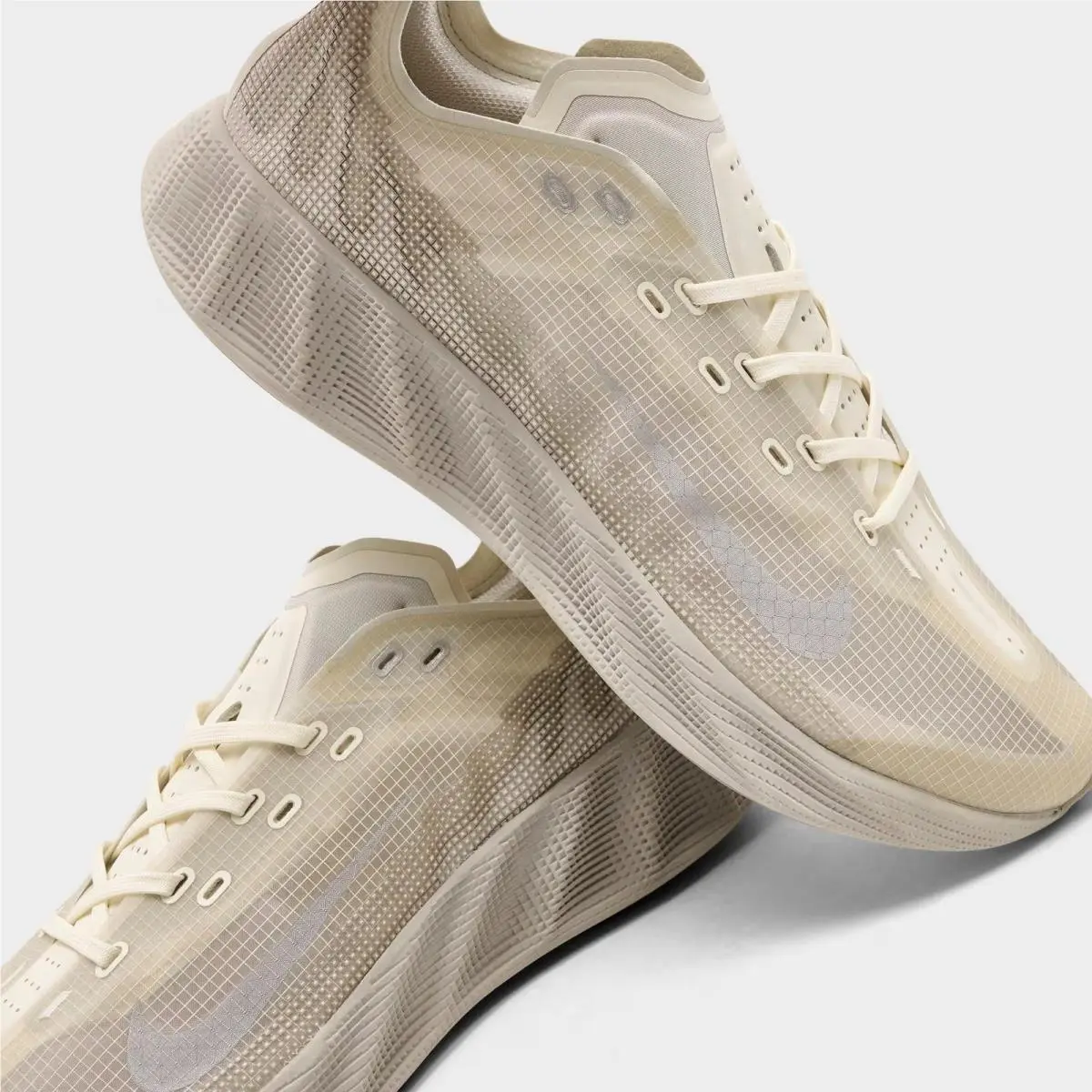 Nike shoes - HM9697 101 - Pale Ivory/Cream II/Light Bone/Metallic Silver 0