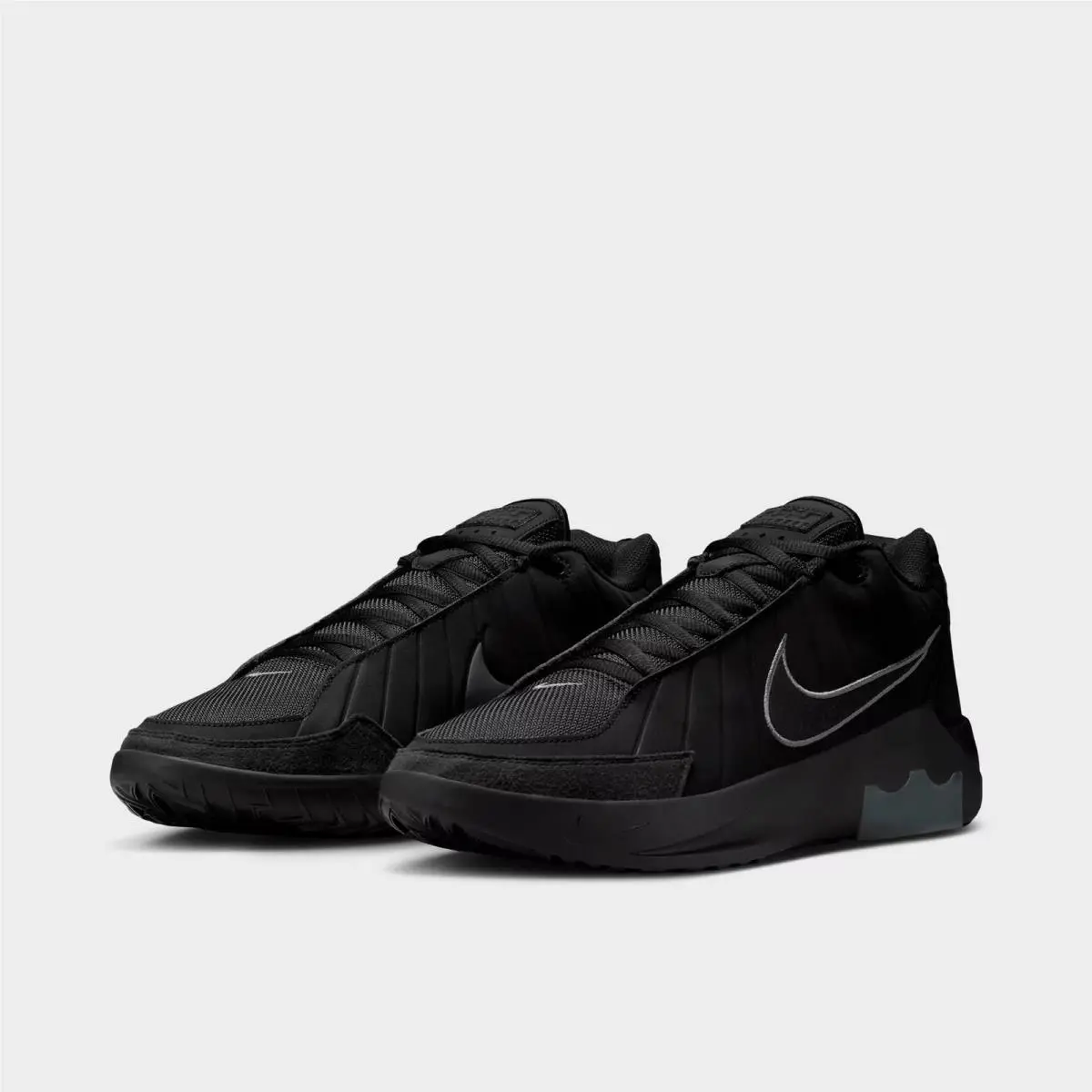 Nike shoes - II7520 001 - Black/Iron Grey/Black 1