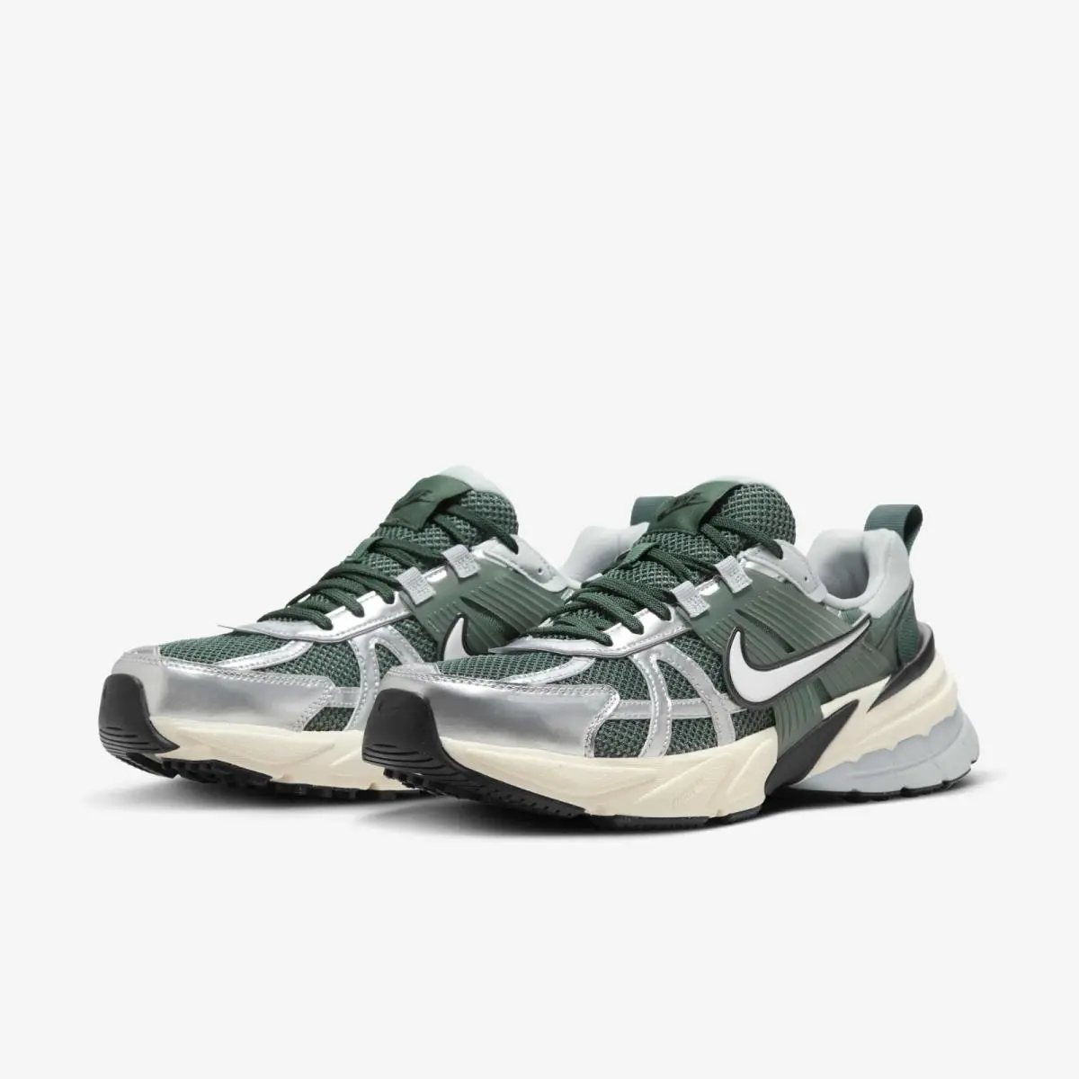 Nike V2K Run HJ4497-300 Sneakers Men`s US 9 Vintage Green Lifestyle Shoes HAM730