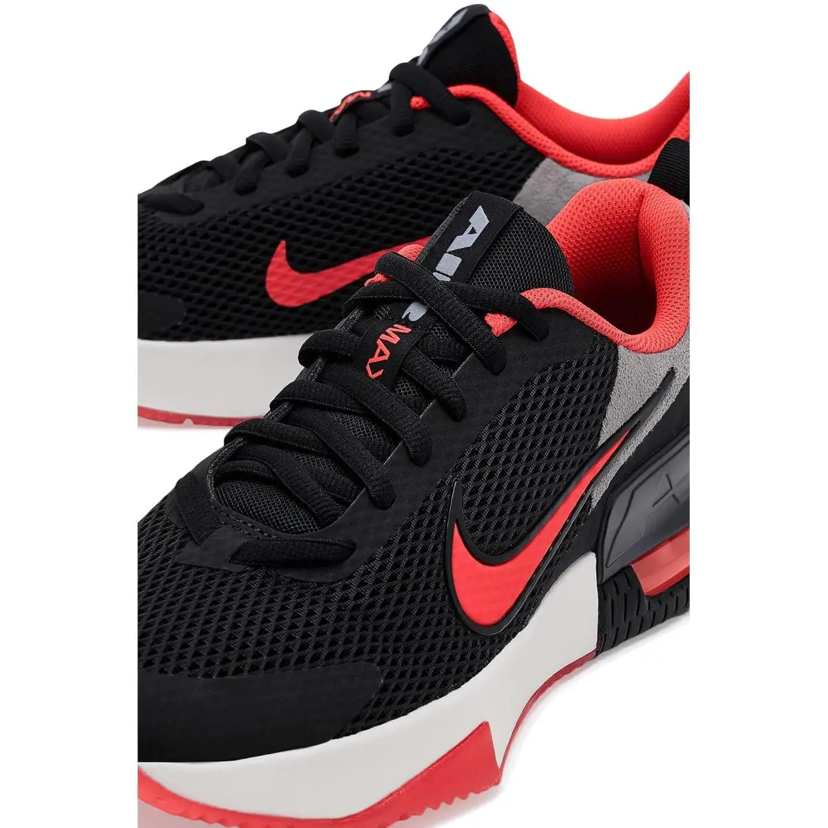 Nike shoes - Black/Bright Crimson/Pencil Point 11