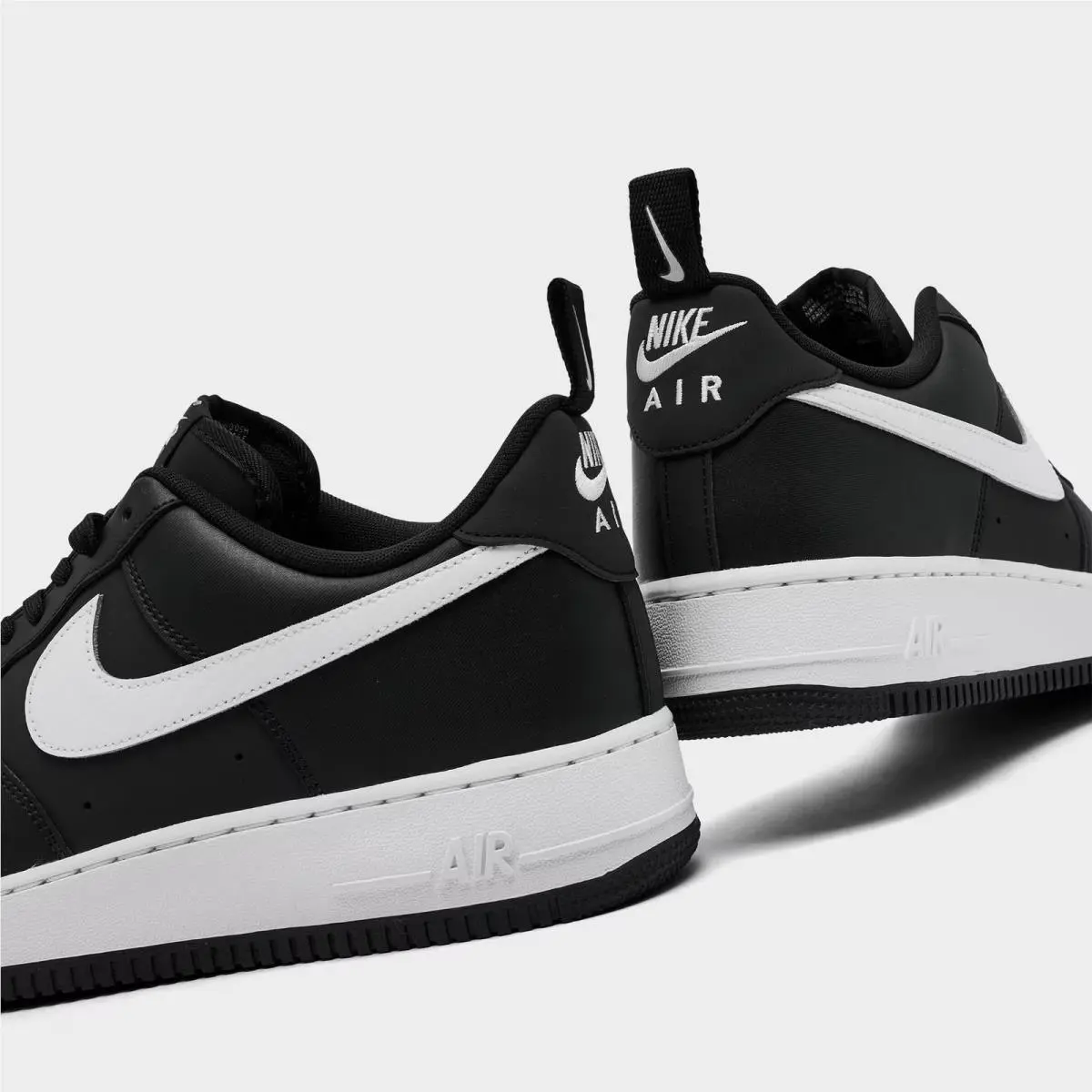 Nike shoes - IR5599 001 - Black/White/Black 0