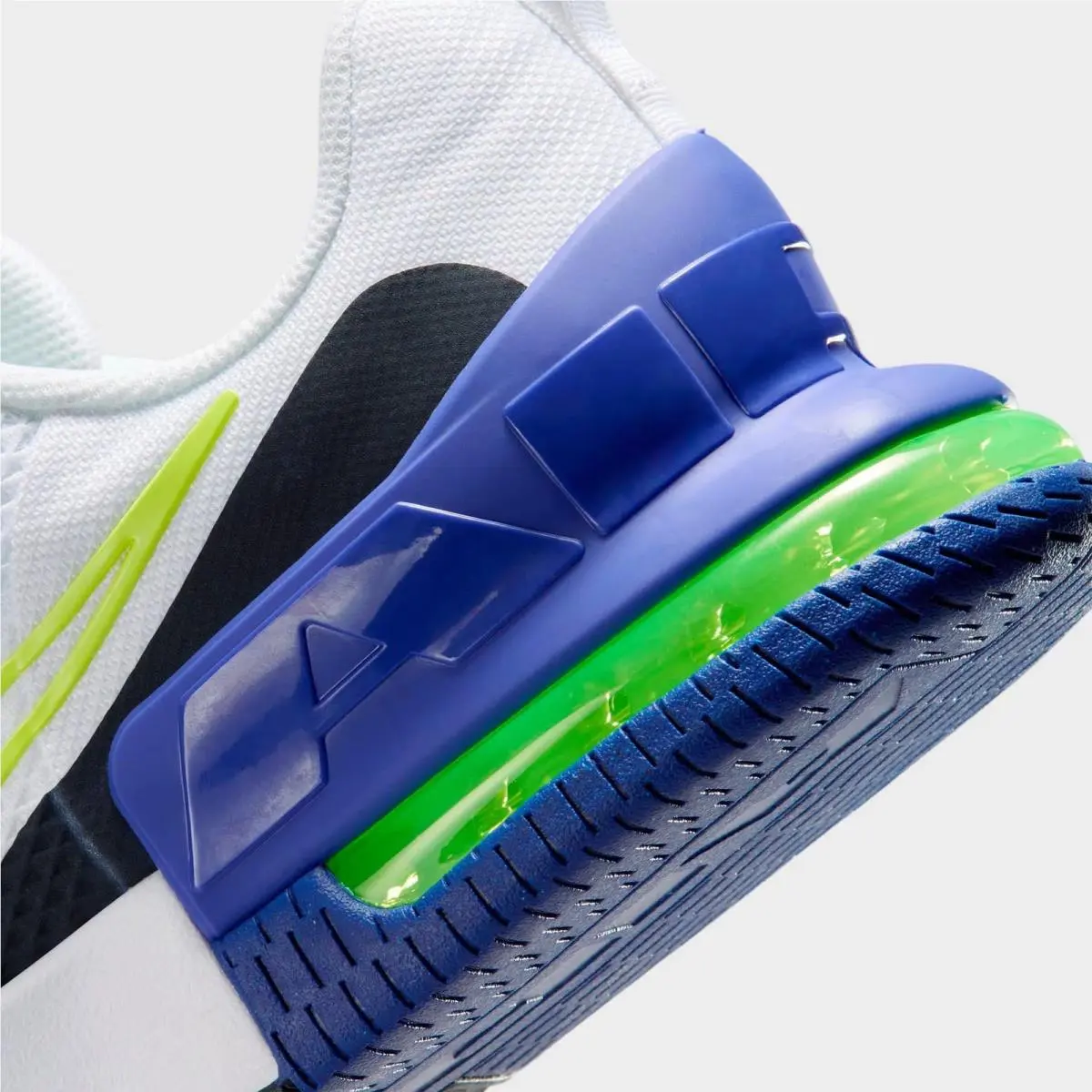 Nike shoes - FQ1833 112 - White/Persian Violet/Obsidian/Light Lemon Twist 4