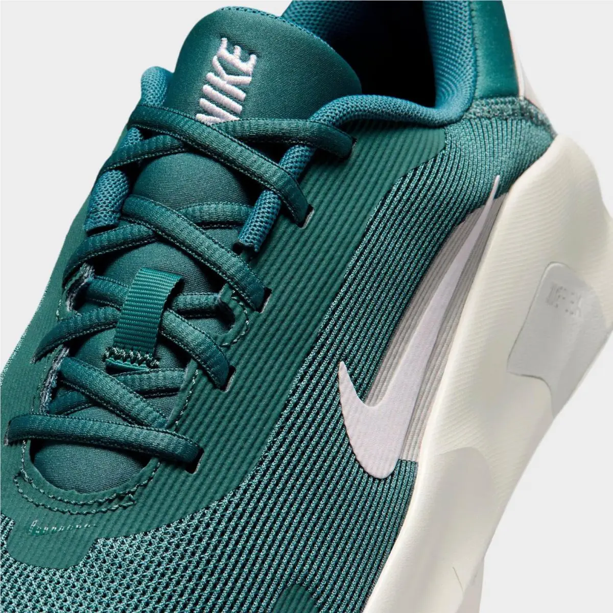 Nike shoes - HV9972 302 - Mineral Slate/Spruce Aura/Photon Dust/White 4
