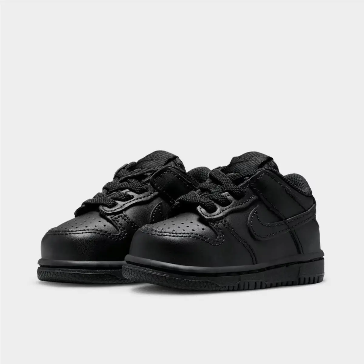 Nike shoes - FB9107 009 - Black/Black/Black 1