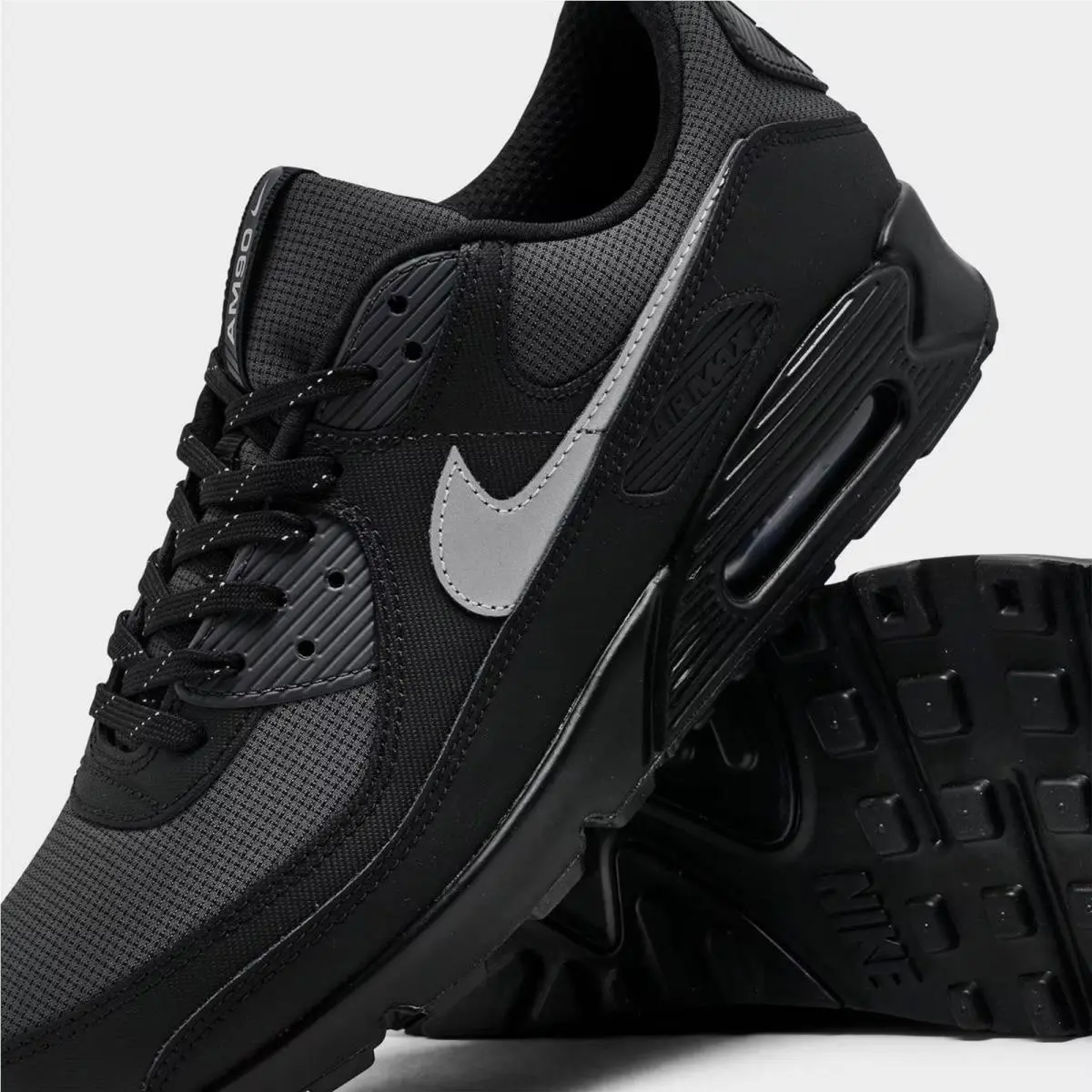 Nike shoes - IQ0291 010 - Black/Reflective Silver/Anthacite 4