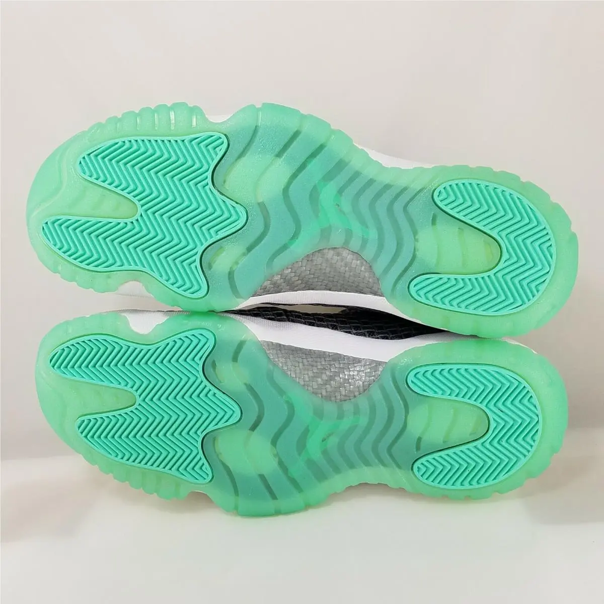 Nike shoes - Air Jordan Future Low - Air Future Low - 718948-006 - Grey 8