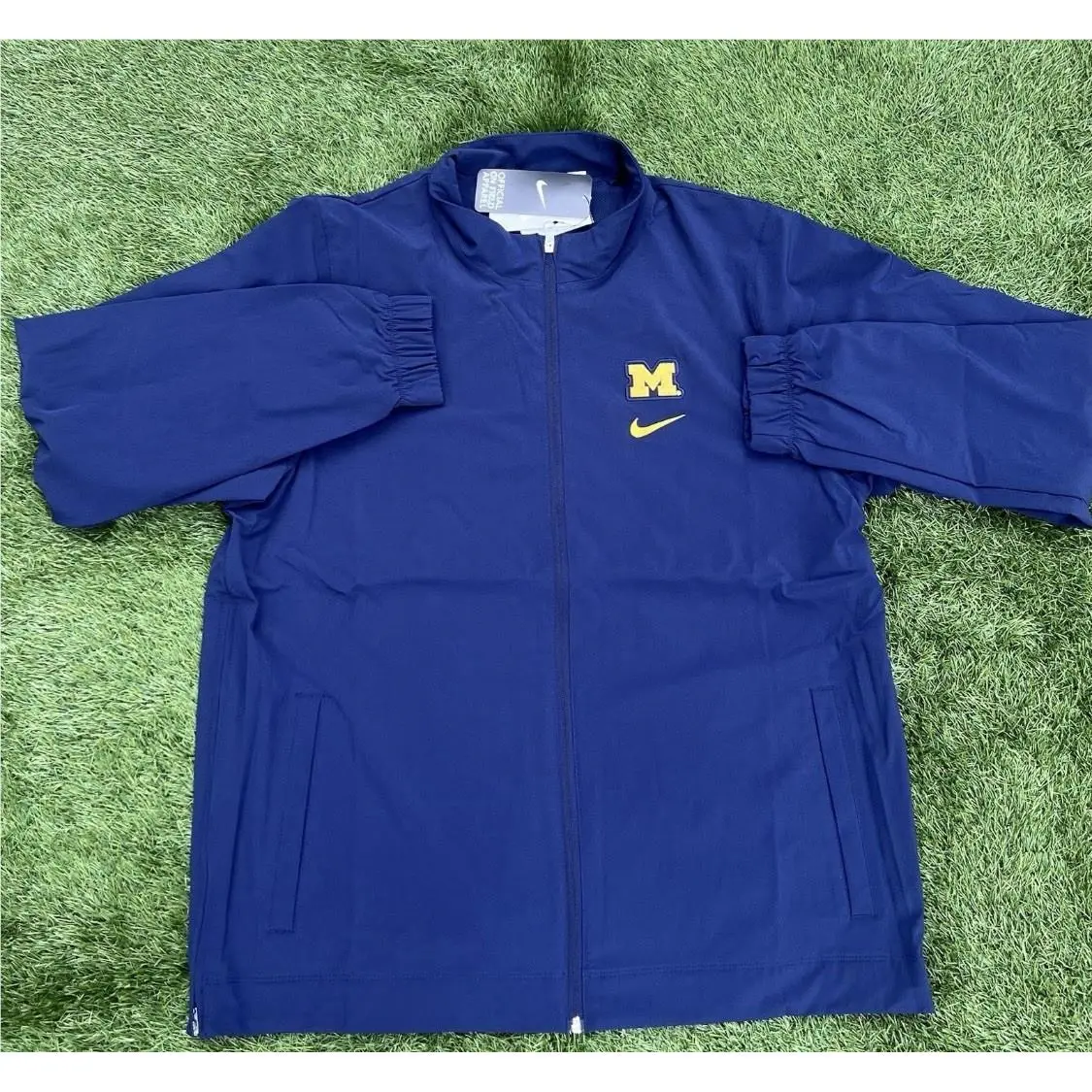 Nike Men’s Michigan Wolverines Full-zip Sideline Jacket DZ8236-419 Size Large